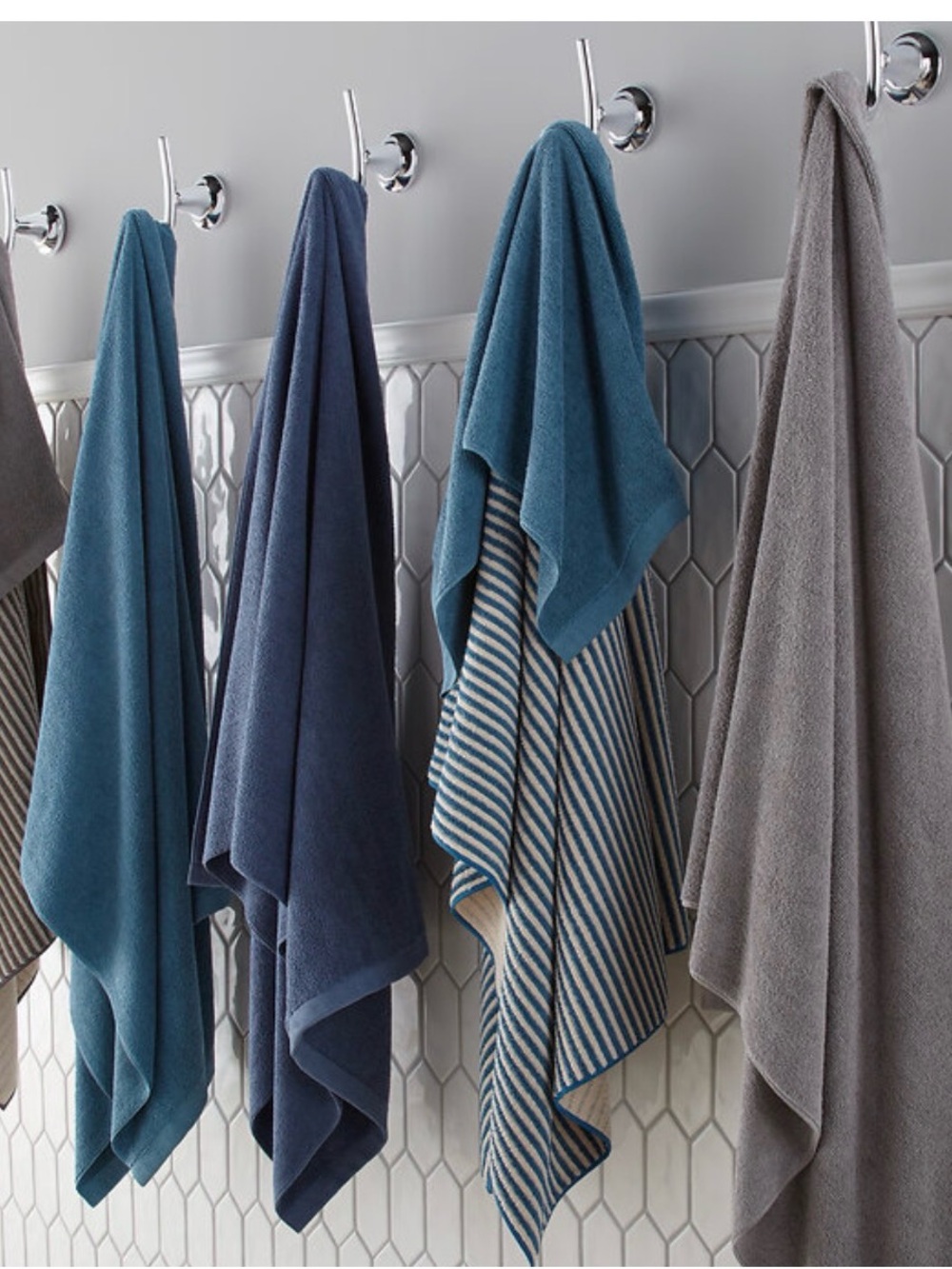Norwex Gray microfiber hand Towel NEW - Picture 2 of 2